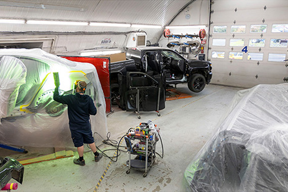 Carrossier au travail